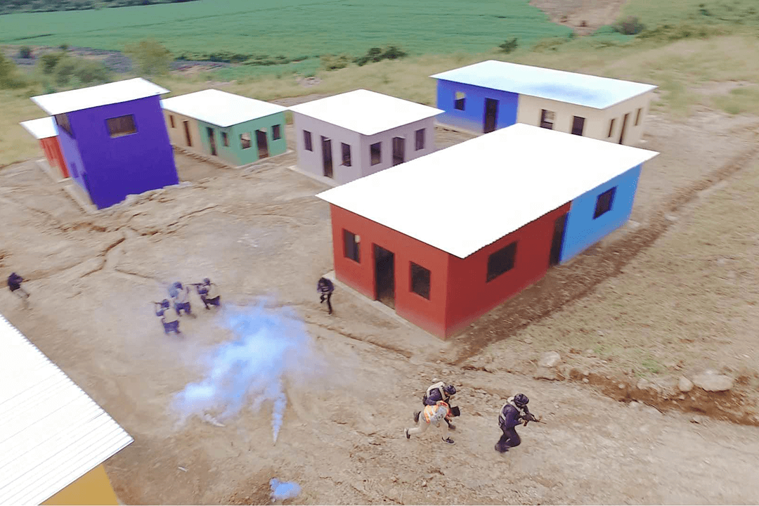 Areazero-instalaciones-pueblo-tactico